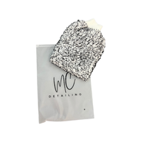 Deep pile microfibre wash mitt close-up