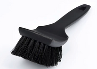 Tyre brush scrubbing car tyre sidewall